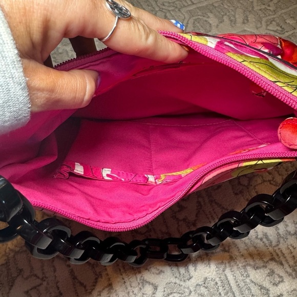 Vera Bradley EdithFloral Rose Pink Red Hobo Chain handle purse - Picture 8 of 10